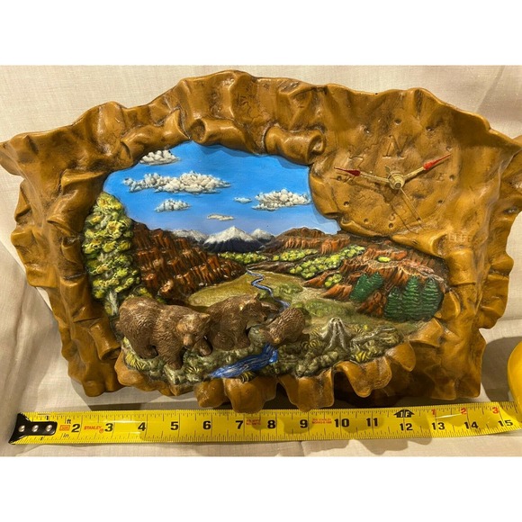 Bear Clock Cabin Lake House Mountains UNIQUE! Tested Works - Picture 1 of 10